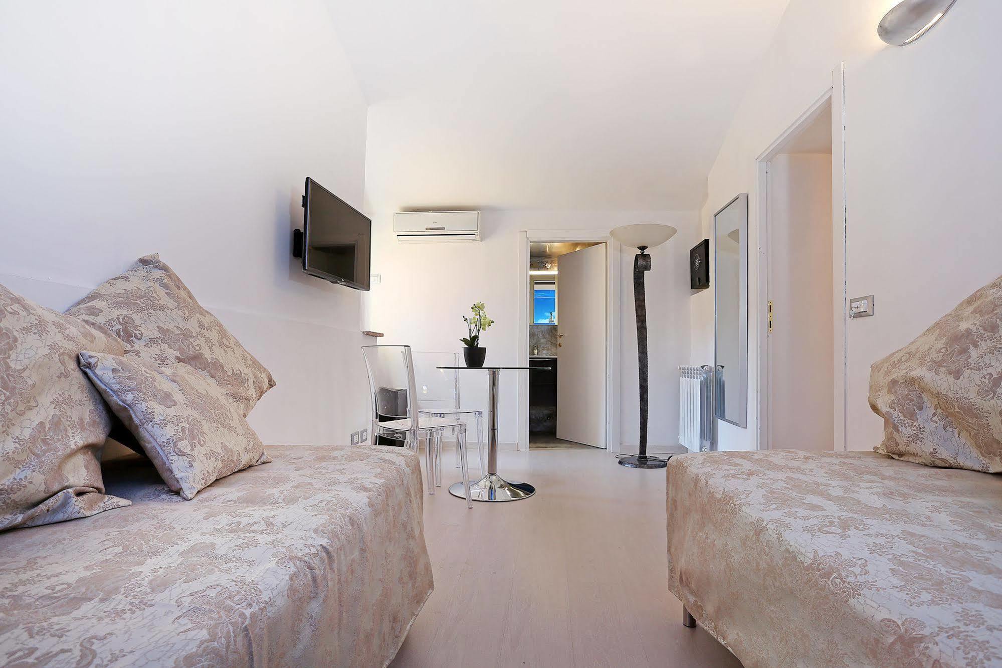 Hotel Myrome Navona Zewnętrze zdjęcie